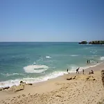 In With Pool & Ocean Views البوفيرا
