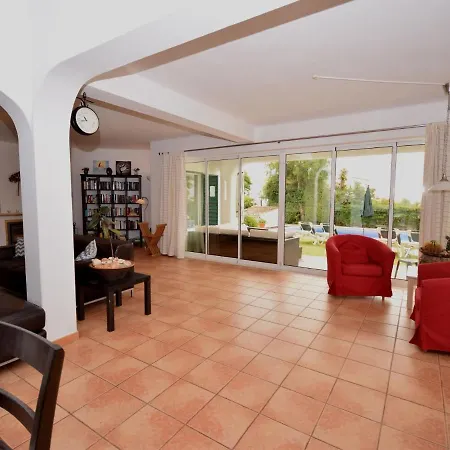 In With Pool & Ocean Views * البوفيرا