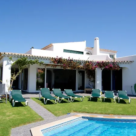 Fantastic With Private Swimming Pool *