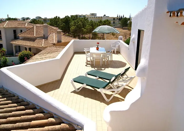 In With Pool & Ocean Views Willa Albufeira