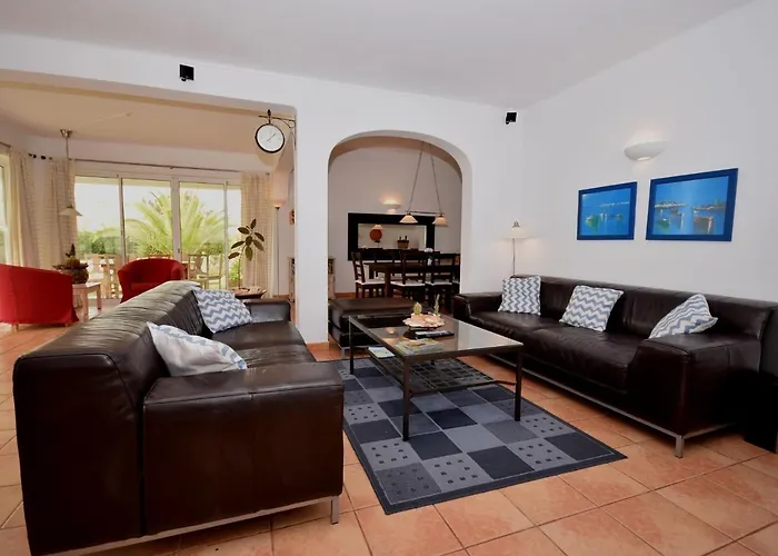 Willa In With Pool & Ocean Views *