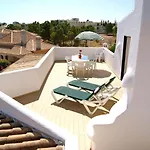 In With Pool & Ocean Views Vila Albufeira