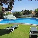 Villa In With Pool & Ocean Views *